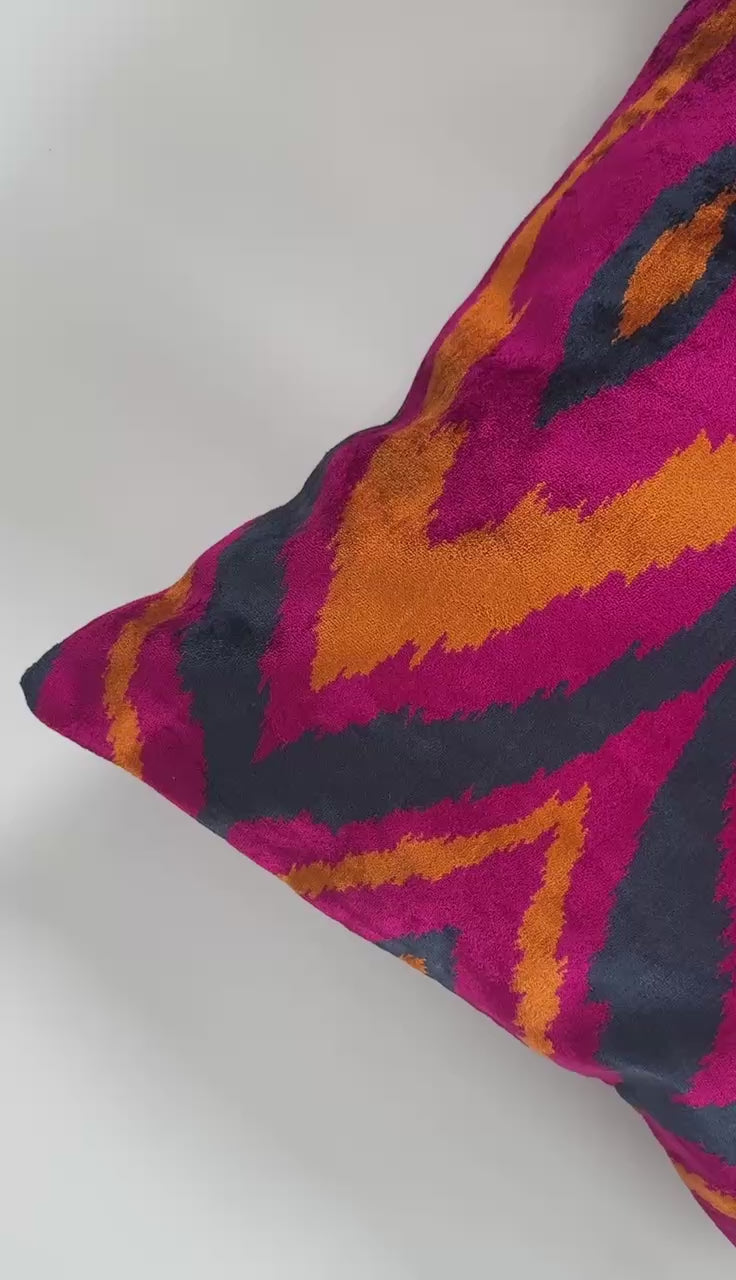 Silk Velvet Cushion Cover 16''x16'' / 40x40 CM