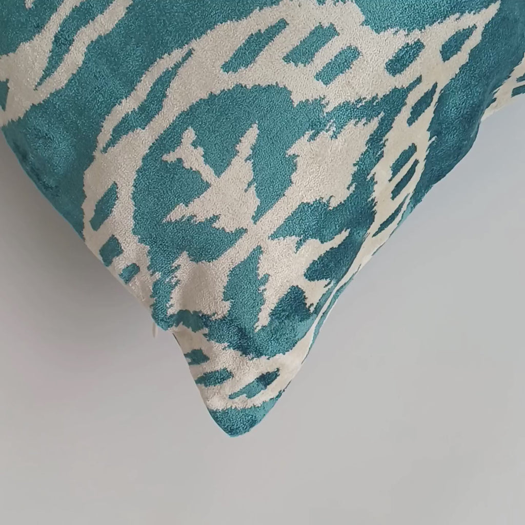 Turquoise Silk Ikat Velvet Cushion Cover 20''x20'' / 50x50 CM
