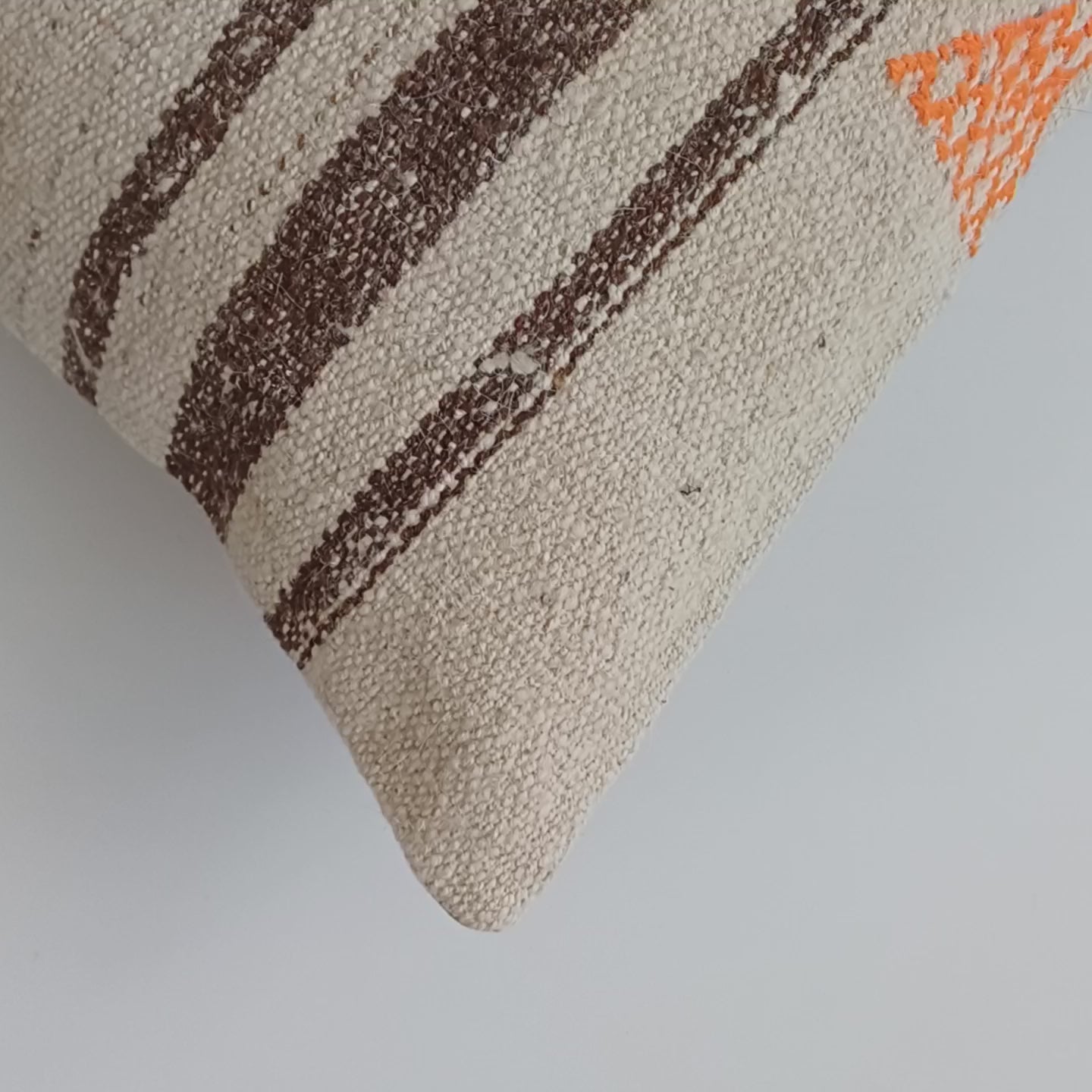 Handmade Textured Grey Turkish Rug Cushion Cover 18''x18'' / 45x45 CM